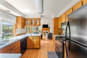 14718 SE 131st Dr, Clackamas, OR 97015 - Photo 16