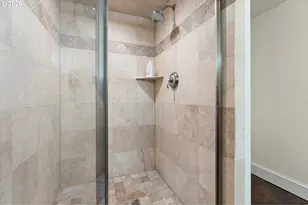 11505 SW Boones Ferry Rd, Portland, OR 97219 - Photo 26