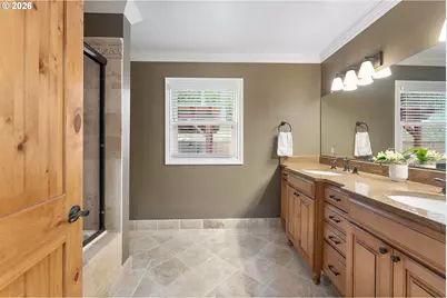 11505 SW Boones Ferry Rd, Portland, OR 97219 - Photo 16