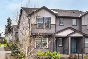 898 N 18th Ave, Cornelius, OR 97113 - Photo 1