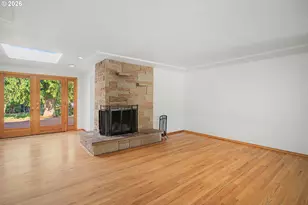 3018 SE 119th Ave, Portland, OR 97266 - Photo 8
