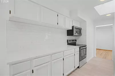 3018 SE 119th Ave, Portland, OR 97266 - Photo 12