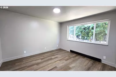 906 Pioneer St, Ridgefield, WA 98642 - Photo 8