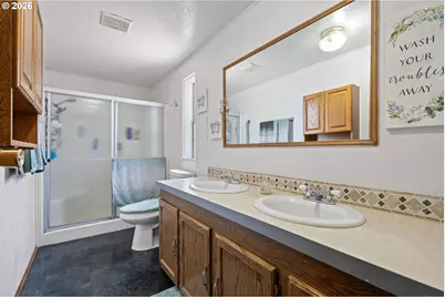 4923 Morely Loop, Eugene, OR 97402 - Photo 18