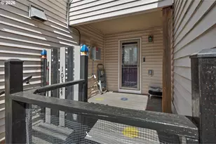 10324 NE Fargo St, Portland, OR 97220 - Photo 34