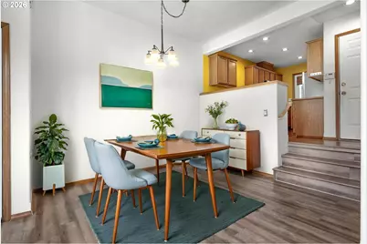 10324 NE Fargo St, Portland, OR 97220 - Photo 8