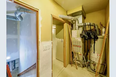 4029 NE 16th Ct, Gresham, OR 97030 - Photo 30