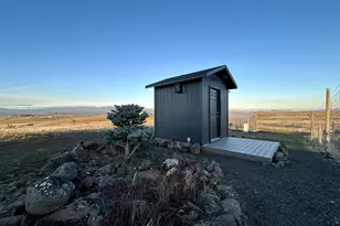 34 Appaloosa Ct, Centerville, WA 98613 - Photo 14