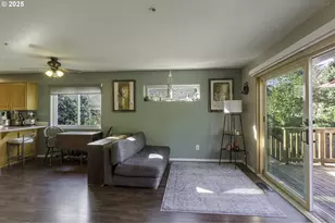 5427 SE 121st Ave, Portland, OR 97266 - Photo 6