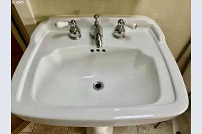 3636 NE Wasco St, Portland, OR 97232 - Photo 6