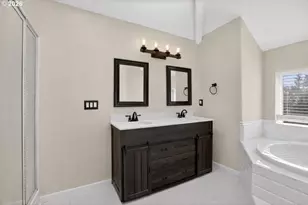 14595 Sherbrook Pl, Lake Oswego, OR 97035 - Photo 14