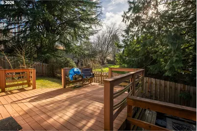 14595 Sherbrook Pl, Lake Oswego, OR 97035 - Photo 22