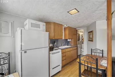18699 NE Marine Dr #C5, Portland, OR 97230 - Photo 6