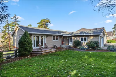 522 W 22nd St, The Dalles, OR 97058 - Photo 2