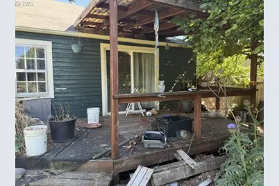 54 E 24th Ave, Eugene, OR 97405 - Photo 4
