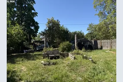 54 E 24th Ave, Eugene, OR 97405 - Photo 6