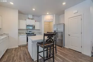 433 NE 71st St, Vancouver, WA 98665 - Photo 8