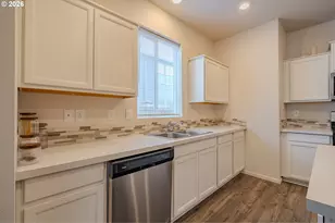 433 NE 71st St, Vancouver, WA 98665 - Photo 12