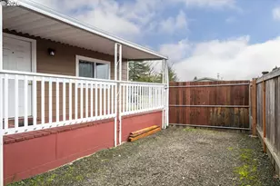 485 Scotts Glen Dr, Springfield, OR 97477 - Photo 32