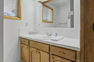 250 SE Juniper Ave, Gresham, OR 97080 - Photo 30