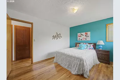 250 SE Juniper Ave, Gresham, OR 97080 - Photo 22