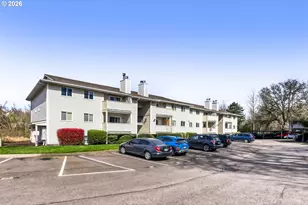 11046 SW Greenburg Rd, Portland, OR 97223 - Photo 2