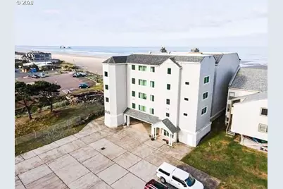 115 N Miller St #203, Rockaway Beach, OR 97136 - Photo 2