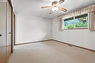 3359 SE Pine St, Hillsboro, OR 97123 - Photo 20