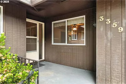 3359 SE Pine St, Hillsboro, OR 97123 - Photo 4