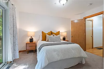 990 W 8th Pl, The Dalles, OR 97058 - Photo 28