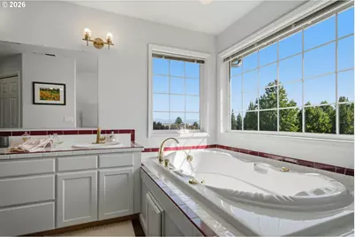 2440 NW 25th Ave, Camas, WA 98607 - Photo 28