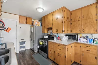 22222 SE Ash St, Gresham, OR 97030 - Photo 28