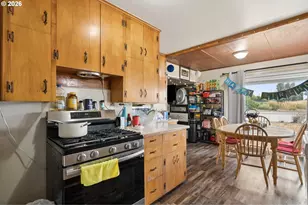 22222 SE Ash St, Gresham, OR 97030 - Photo 30