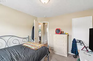 22222 SE Ash St, Gresham, OR 97030 - Photo 16