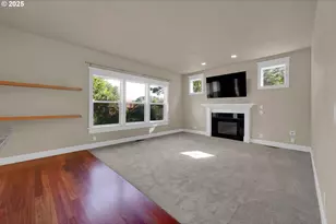 3755 Julia Loop, Eugene, OR 97404 - Photo 12