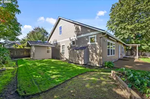 3755 Julia Loop, Eugene, OR 97404 - Photo 34