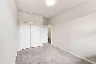 1947 N Knott Ct, Canby, OR 97013 - Photo 16