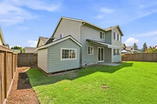 1947 N Knott Ct, Canby, OR 97013 - Photo 36