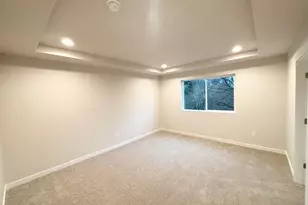 1597 N Millican Creek St, Lafayette, OR 97127 - Photo 6