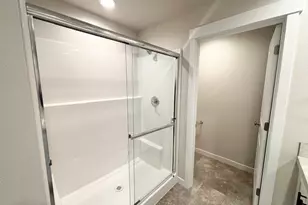 1597 N Millican Creek St, Lafayette, OR 97127 - Photo 8