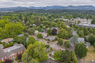 204 NW 27th St, Corvallis, OR 97330 - Photo 46