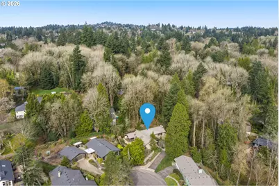 560 Milburn Ct, Lake Oswego, OR 97034 - Photo 32