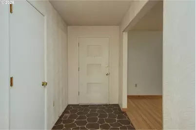 41300 Kingston Lyons Dr, Stayton, OR 97383 - Photo 14