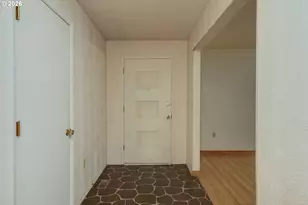 41300 Kingston Lyons Dr, Stayton, OR 97383 - Photo 14