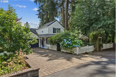 217 5th St, Lake Oswego, OR 97034 - Photo 2