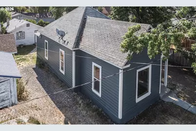 2530 5th St, Baker City, OR 97814 - Photo 2