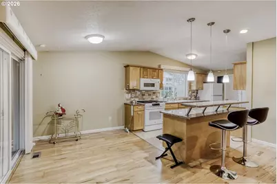 2510 SW 200th Ct, Beaverton, OR 97003 - Photo 8