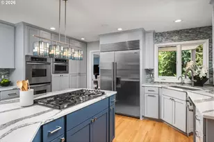 19042 35th Pl, Lake Oswego, OR 97034 - Photo 12