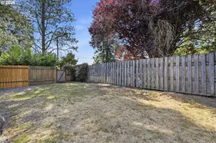 792 SE Cedar St, Dundee, OR 97115 - Photo 34