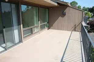 1 Condolea Dr, Lake Oswego, OR 97035 - Photo 16